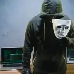 ইথিক্যাল হ্যাকিং বনাম ব্ল্যাক হ্যাট হ্যাকিং: হ্যাকার দুনিয়ার দুই বিপরীত মেরু (বাস্তব উদাহরণসহ বিস্তারিত আলোচনা)